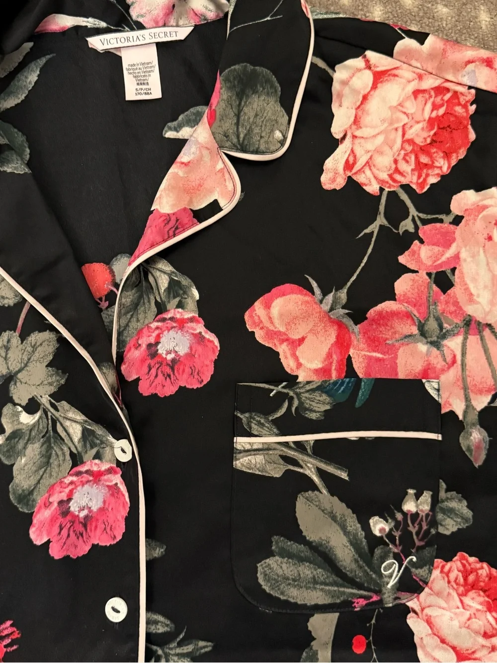 Victoria’s Secret Floral Black Satin Pajama Set - Picture 4 of 5